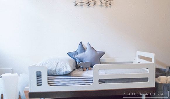 Кревет за трогодишње дете са бочним странама - 5
