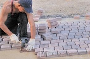 Постављање поплочаних бетона